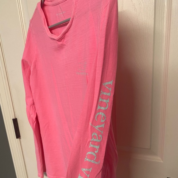 Vineyard Vines Long Sleeve Size Medium - Picture 2 of 5
